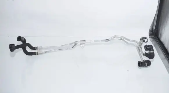 BMW 7 G11 G12 Engine coolant pipe/hose 8575759 11538575759