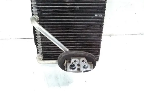 Air conditioning (A/C) radiator (interior)