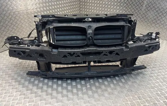 BMW 5 F10 F11 Front bodywork piece 7200690 74314910 5164DK