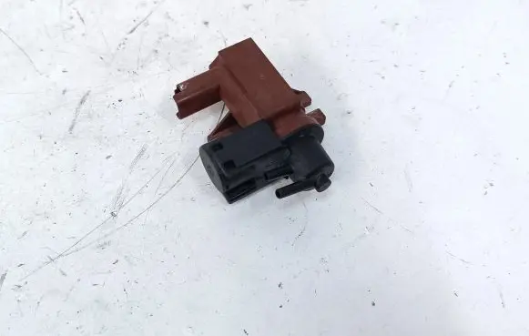 Ford Kuga I Turbo solenoid valve 6G9Q9E882CA 70177100