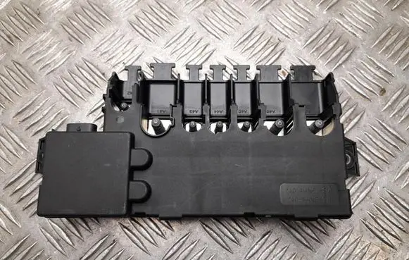 Mercedes-Benz C W206 Comfort/convenience module A2235403115