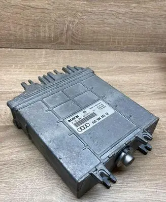 Audi A4 S4 B5 8D Engine control unit/module ECU 028906021CE 0281001425