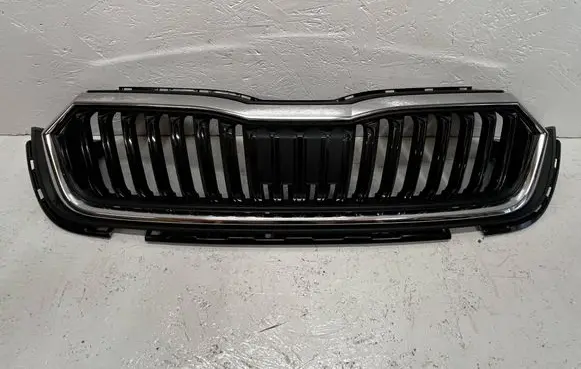 Skoda Octavia Mk4 Front grill 5E3807723