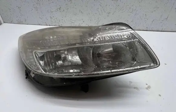 Opel Insignia A Headlight/headlamp