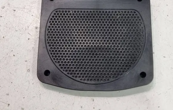 BMW 1 F20 F21 Subwoofer grill/trim 9223670 43040789272