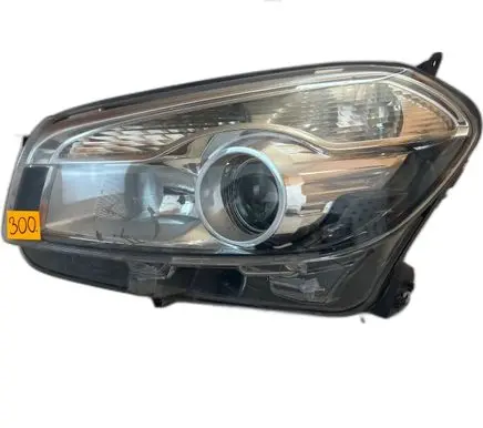 Nissan Qashqai Headlight/headlamp 26060BR01B