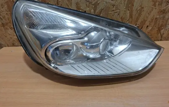 Ford Galaxy Headlight/headlamp 162256R