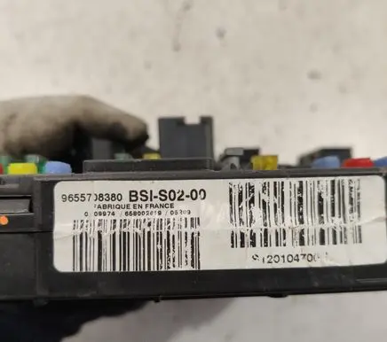 Peugeot 407 Comfort/convenience module 9655708380