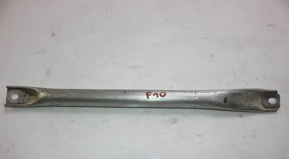 BMW 5 F10 F11 Other engine bay part 7180316