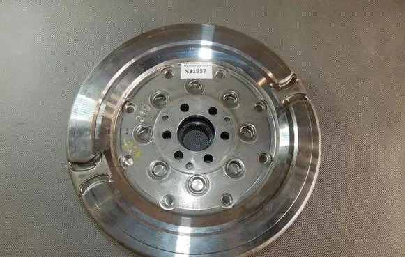 Audi A3 S3 8V Dual mass flywheel 04E105266P