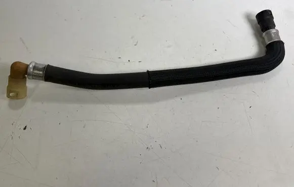 Ford Mustang VI Engine coolant pipe/hose BR3318K580AB