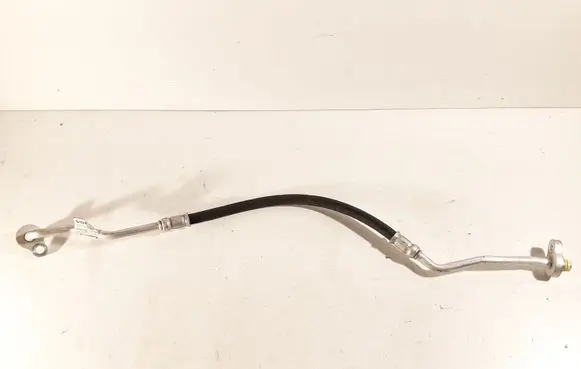 Volvo XC60 Air conditioning (A/C) pipe/hose 32226282