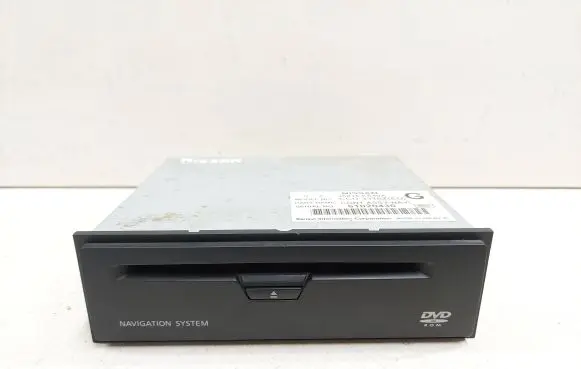 Nissan Murano Z50 Navigation unit CD/DVD player 25915ES60A 61020430 CCU3310Z