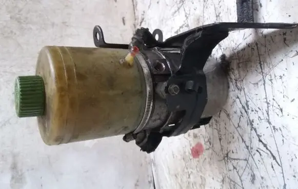 Audi A2 Power steering pump