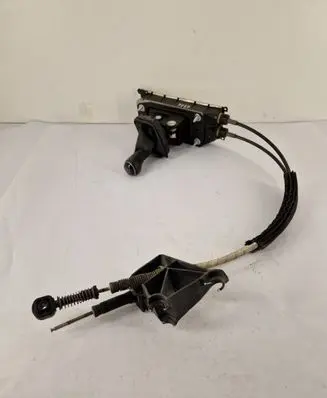 Volkswagen Polo V 6R Gear shifter/selector 1S0711061C