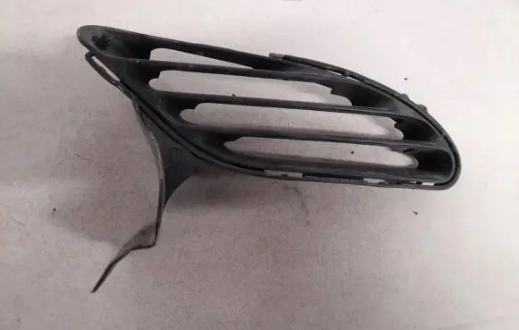Renault Scenic I Front grill 0612470