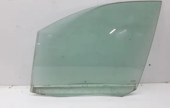 Citroen C8 Front door window glass four-door