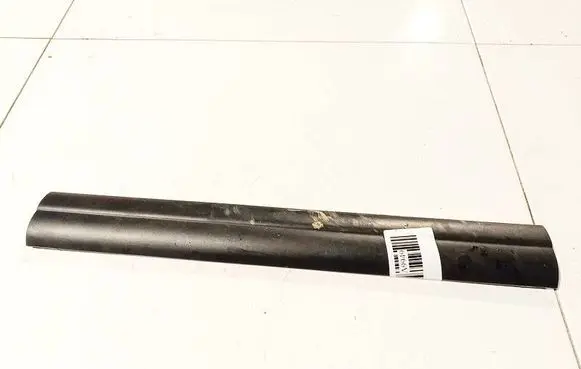 BMW 1 E81 E87 Front sill trim cover 51477066975