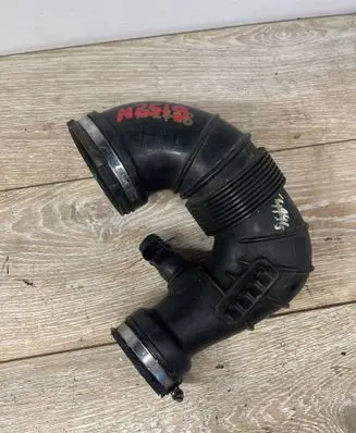 Mercedes-Benz E W212 Turbo air intake inlet pipe/hose A6510900337 446286630 A6510940797