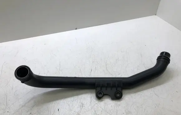 Hyundai i20 (BC3 BI3) Turbo air intake inlet pipe/hose 2828207300