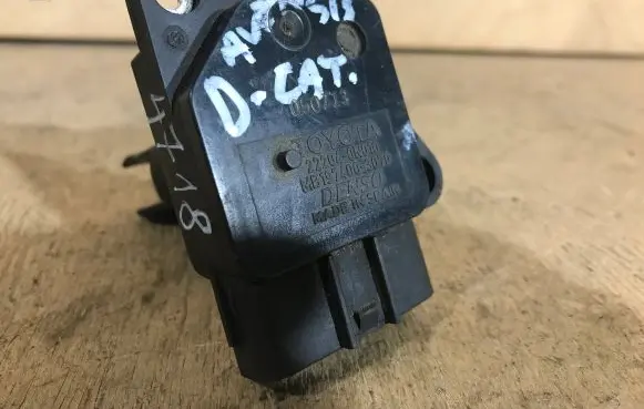 Lexus IS 220D-250-350 Mass air flow meter 222040N010 MB1974003070 1974003070
