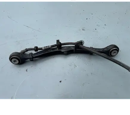 Mercedes-Benz CLS C218 X218 Rear control arm A1664230823