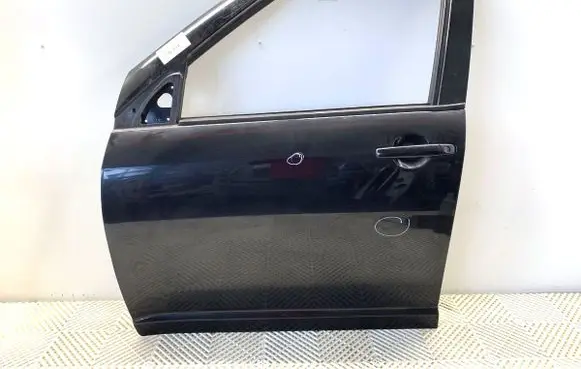 Suzuki Swift I Front door