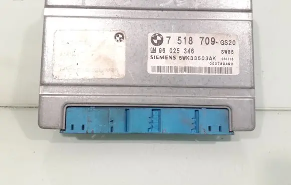 BMW 5 E39 Transmission gearbox valve body 7518709 96025346