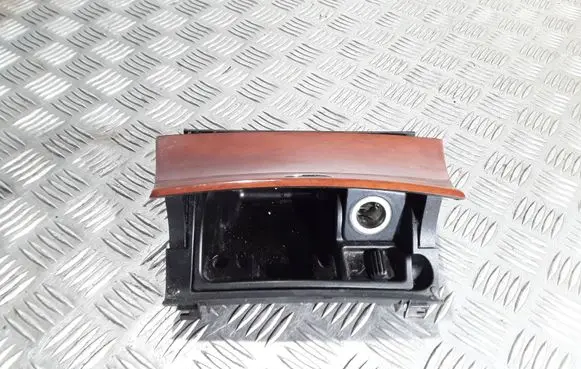 Car ashtray