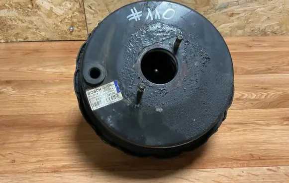 Toyota Avensis T250 Brake booster 0204024548 4720005150 4012818