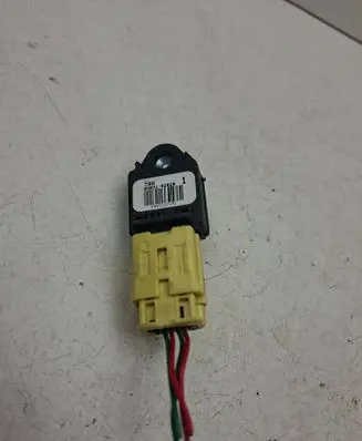 Toyota Corolla Verso AR10 Airbag deployment crash/impact sensor 8983102020 1547127191