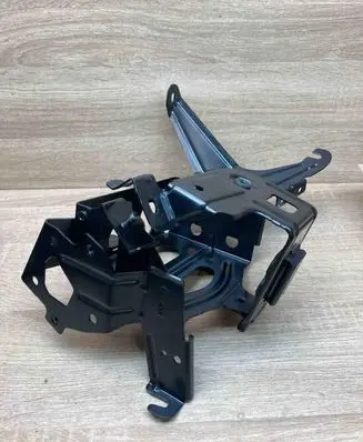 Mercedes-Benz E W212 Battery tray A2125458040