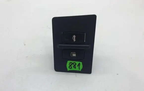 Lexus IS 220D-250-350 Tailgate/boot open switch button 