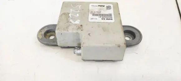 Antenna control unit