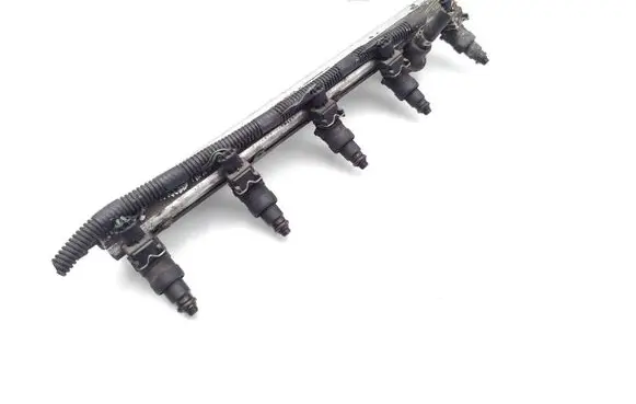 Volvo 850 Fuel injectors set 1275900