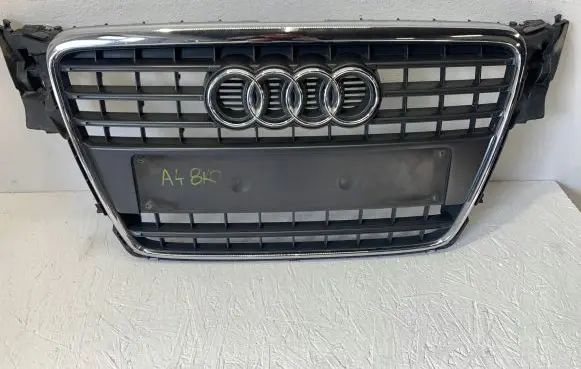 Audi A4 S4 B8 8K Front bumper upper radiator grill