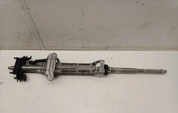 BMW 5 G30 G31 Steering wheel axle 6896189 6862031