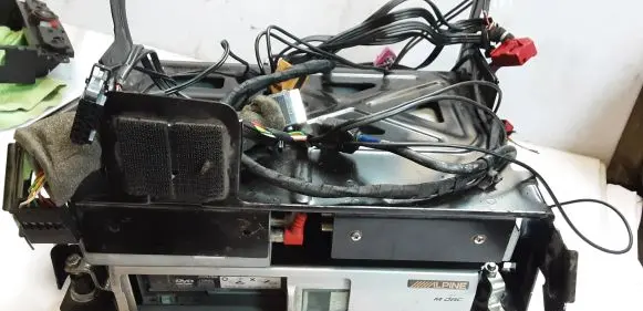 Audi A8 S8 D3 4E Other devices 4E088670 4E0088660