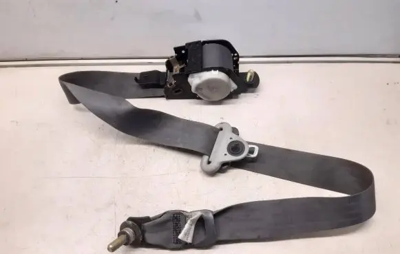 Honda CR-V Front seatbelt NSB072GR008 84L907270