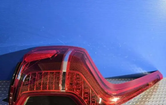 Rear/tail lights
