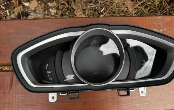 Volvo V40 Speedometer (instrument cluster) 31473472 599240U 0975143