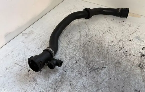 BMW X5 E53 Engine coolant pipe/hose