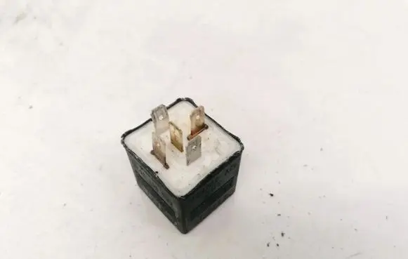 Audi A8 S8 D2 4D Other relay 8A0951253A