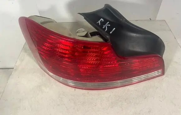 Rear/tail lights