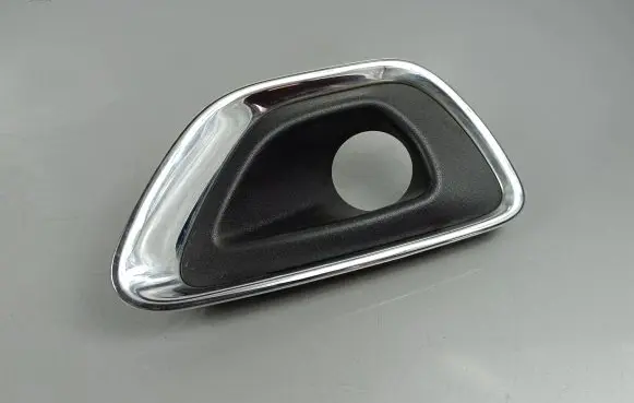 Jeep Grand Cherokee Front fog light trim/grill 68143082AB