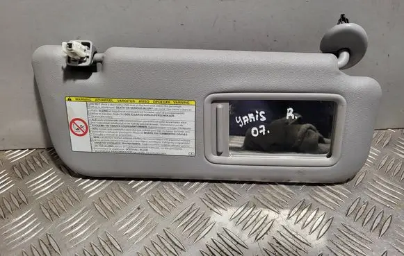 Toyota Yaris Sun visor 743100D280B0