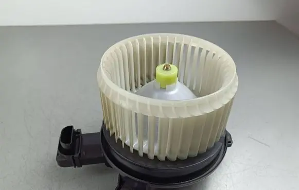 Heater fan/blower