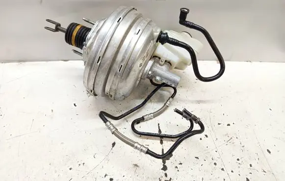 BMW X3 E83 Brake booster 293453258023