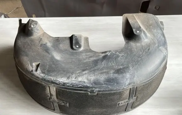 Volvo V70 Rear arch fender liner splash guards 08684284