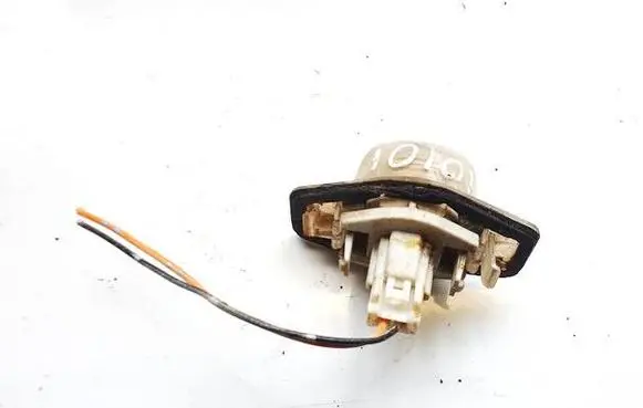 Honda FR-V Number plate light 8010